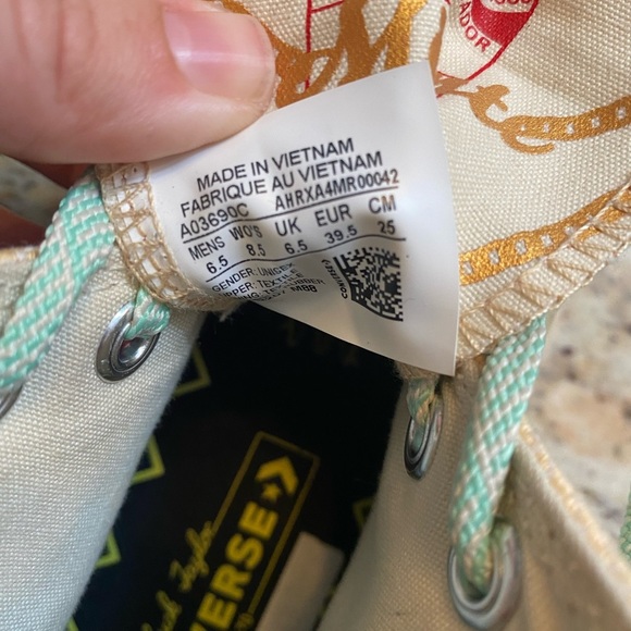 Women’s size 8.5  - Converse Chuck 70 High Mi Gente Capsule - White Onyx - Picture 10 of 11